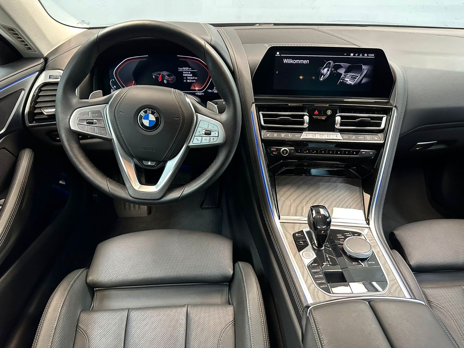 Fahrzeugabbildung BMW 840d xDrive Gran Coupé PANO*SPORT*20"*M-Fahrwerk