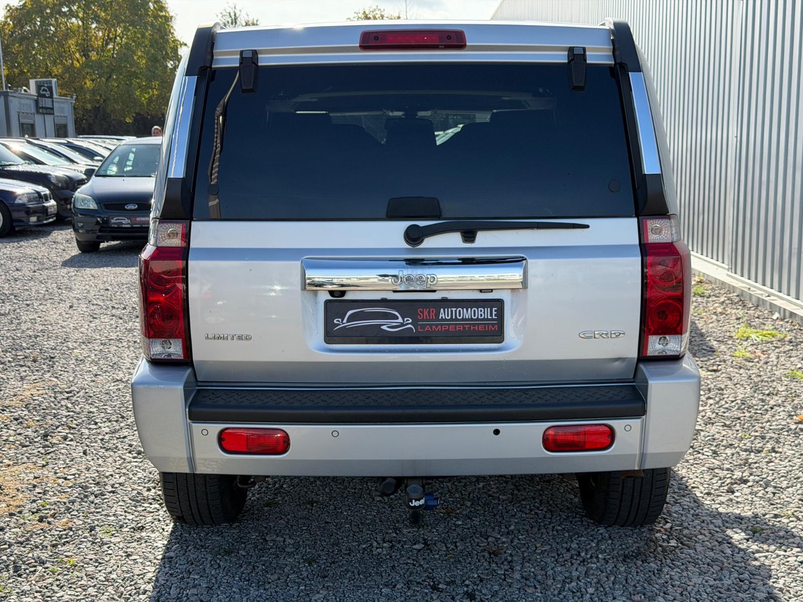 Jeep Commander 3.0 CRD V6 218 ch – 4x4 – 7 places – BVA – Toit panoramique – 186 000 km