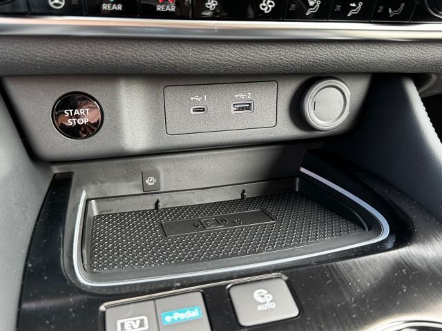 Fahrzeugabbildung Nissan X-Trail 1.5 VC-T e-Power Tekna 20Zoll*PP*HUD