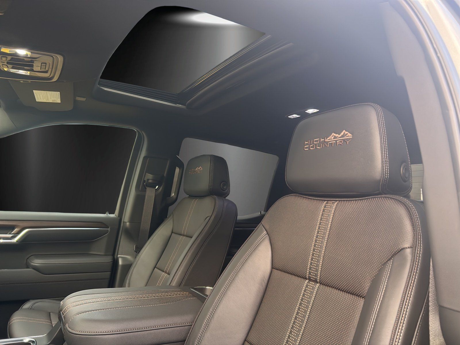 Fahrzeugabbildung Chevrolet Silverado High Country Duramax/AHK 3500 KG/SHD