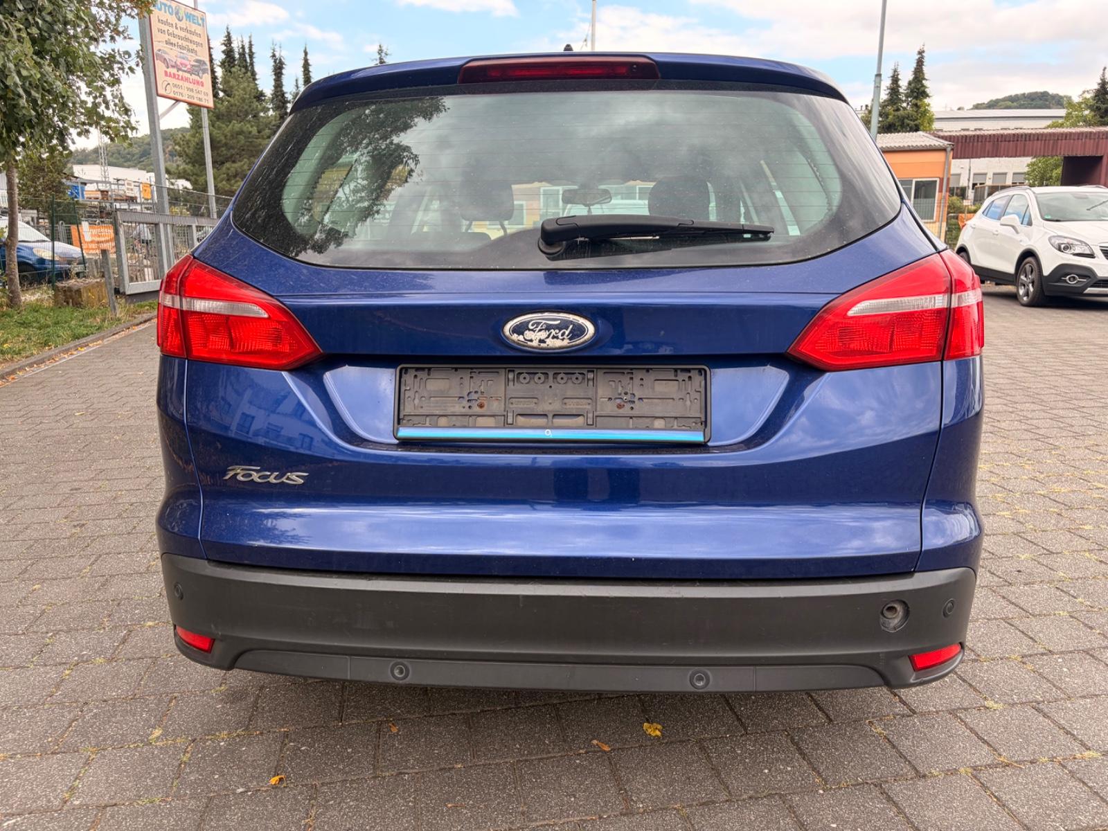 Ford Focus 2015 — photo 6