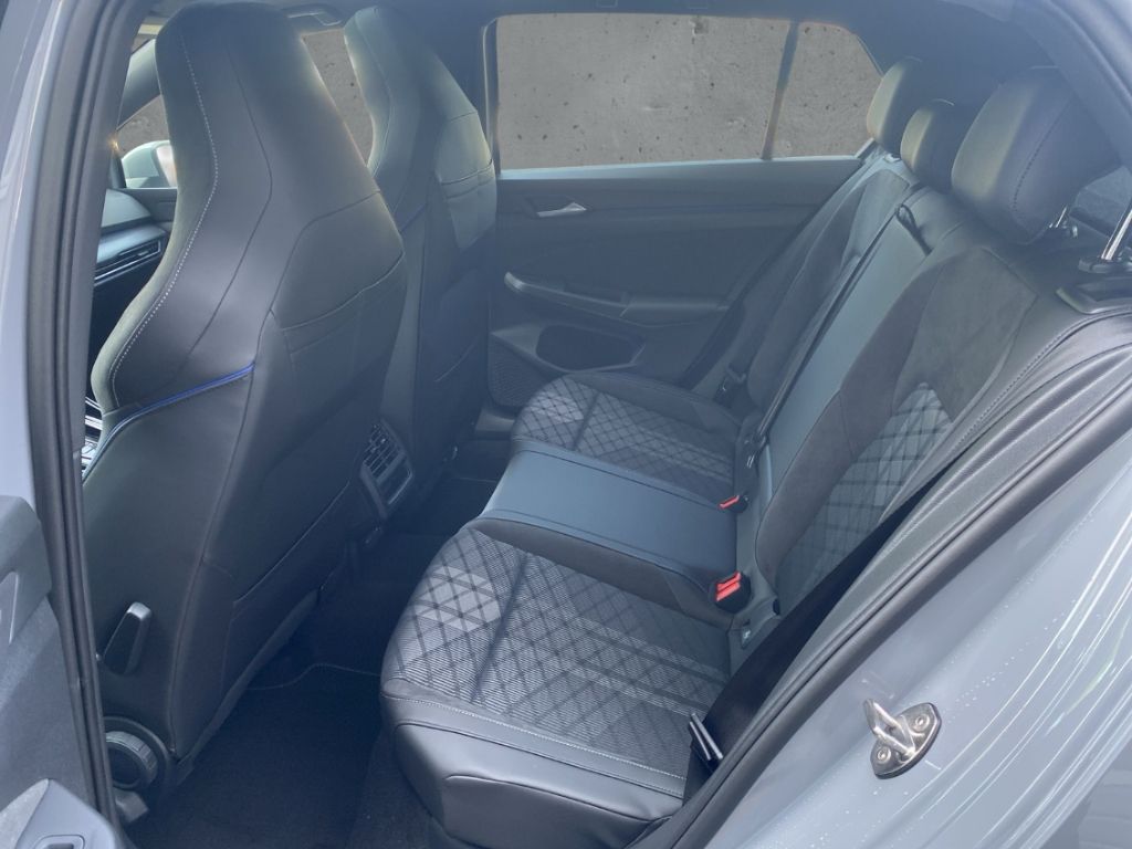 Volkswagen Golf - Bild 8