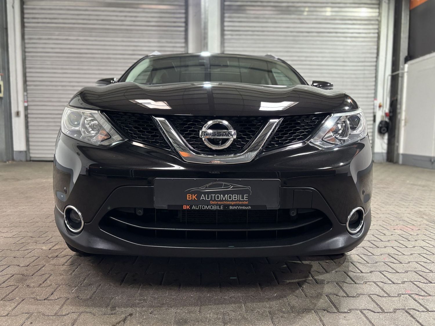 Fahrzeugabbildung Nissan Qashqai N-Vision#Kamera#Spur#Verkennung#Tempo