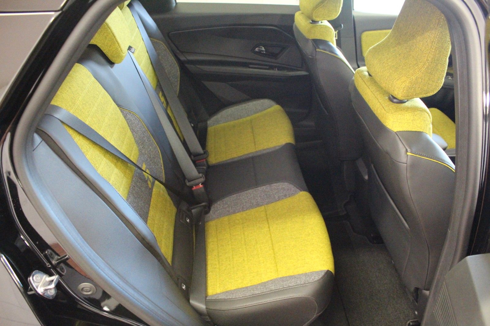 Fahrzeugabbildung Renault R 5 Iconic Five 120 Urban Range*Harman Kardon*