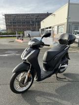 Honda SH125i - HONDA ROLLER 125