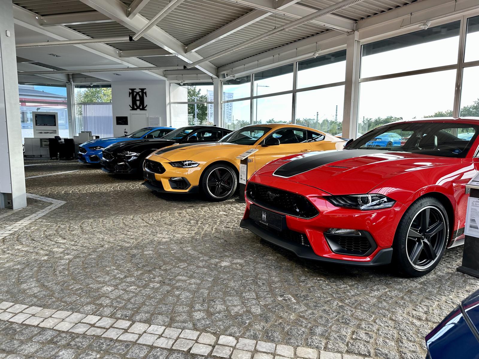 Ford Mustang GT V8 Cabrio Autom. +DE+ Scheckheft+ COC
