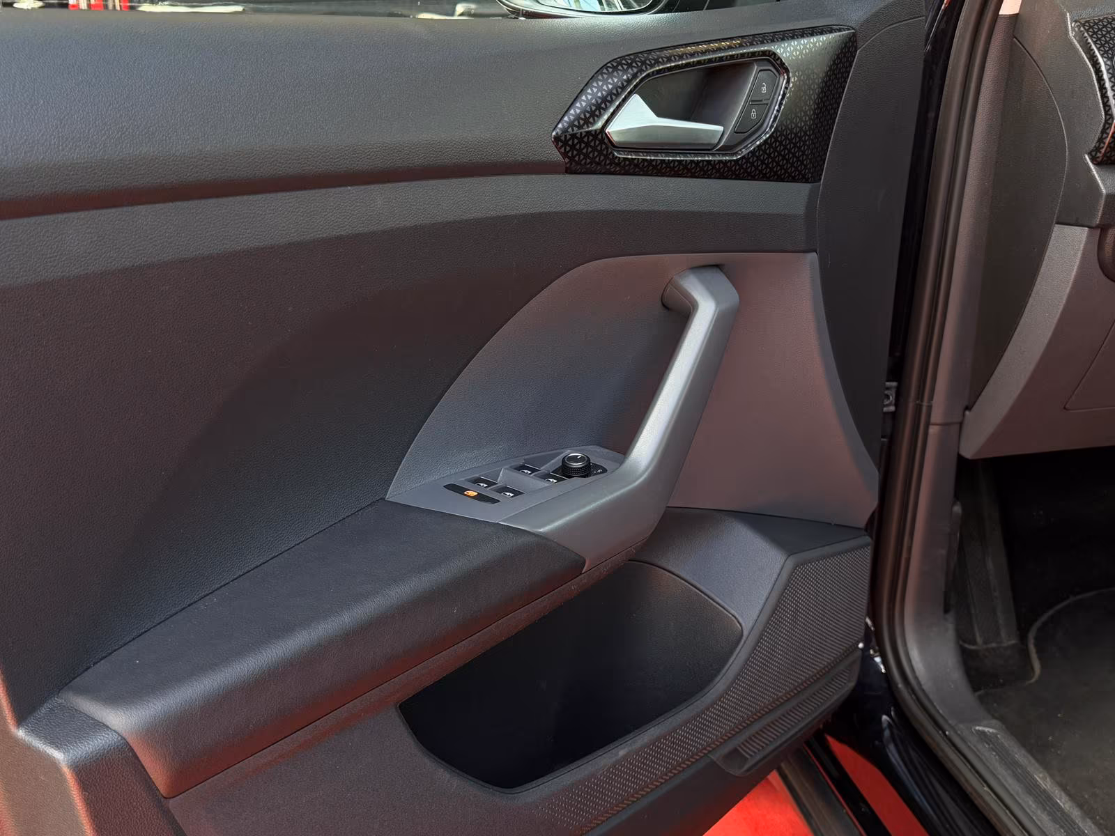 Volkswagen T-Cross Style R-Line Klima/Navi/KAM/PDC/APPLECAR, миниатюра 12