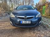 Opel Astra J 1.4 Turbo 140 PS Top Zustand 2.Hand - Opel Astra aus 2011: Turbo