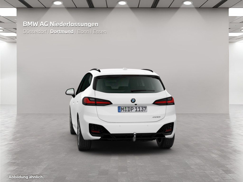 BMW 220 Active Tourer - Bild 10