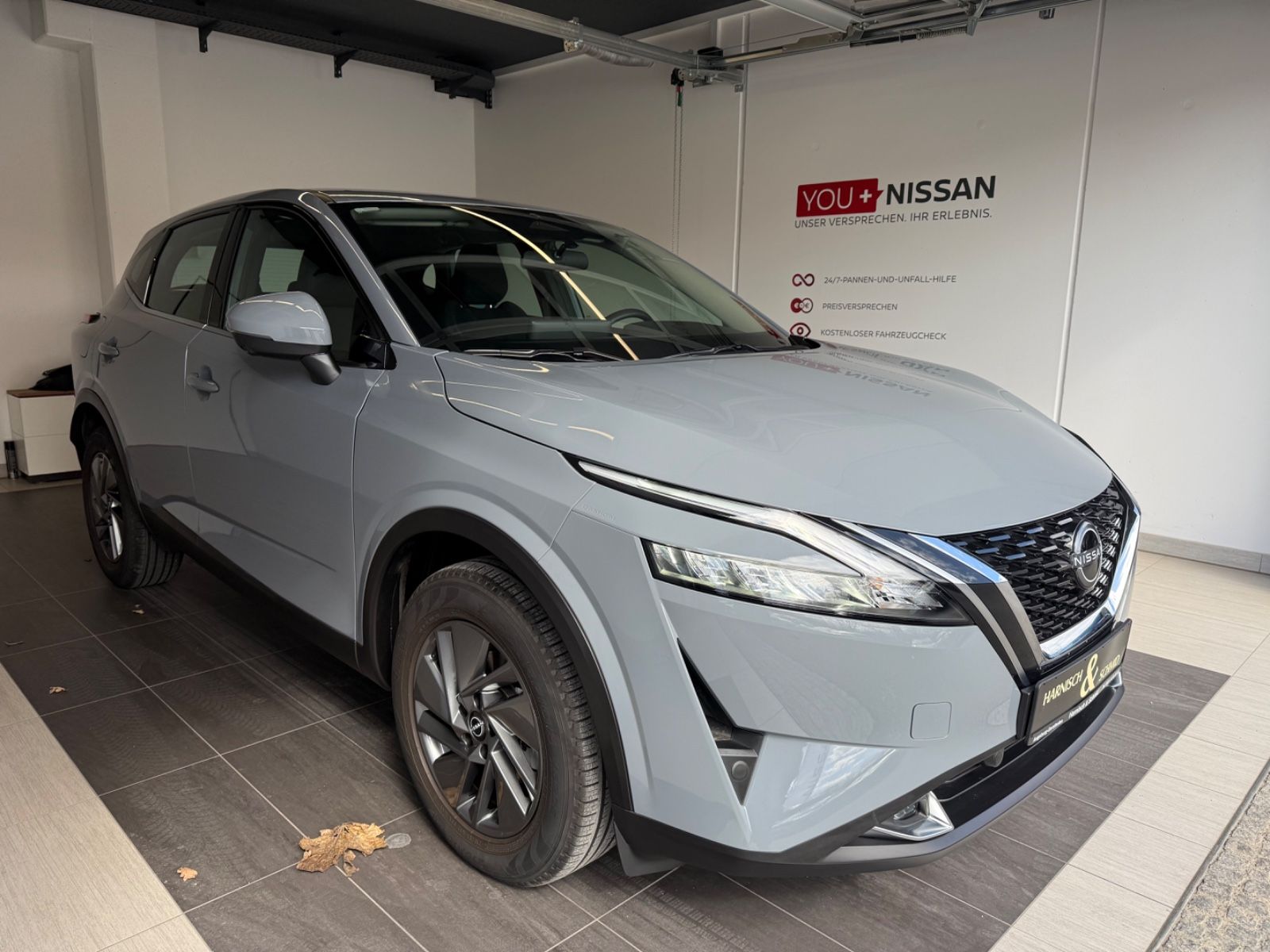 Fahrzeugabbildung Nissan Qashqai Acenta 360° Kamera Navi, Winterpaket.