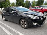 Hyundai i40 cw Style 1.7d *Pano AHk Nav*