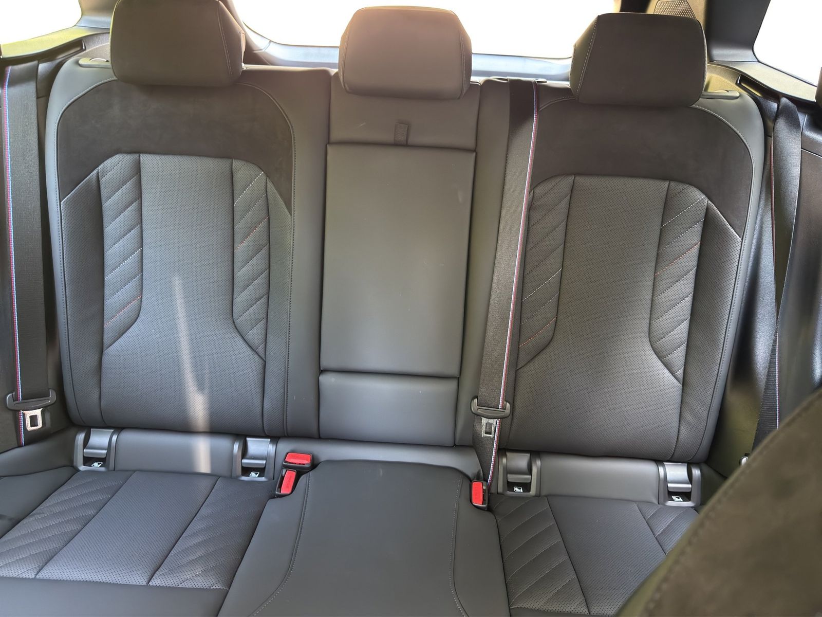 BMW X3 M50 xDrive M Sport Pano LED Klima DAB H&K foto 8