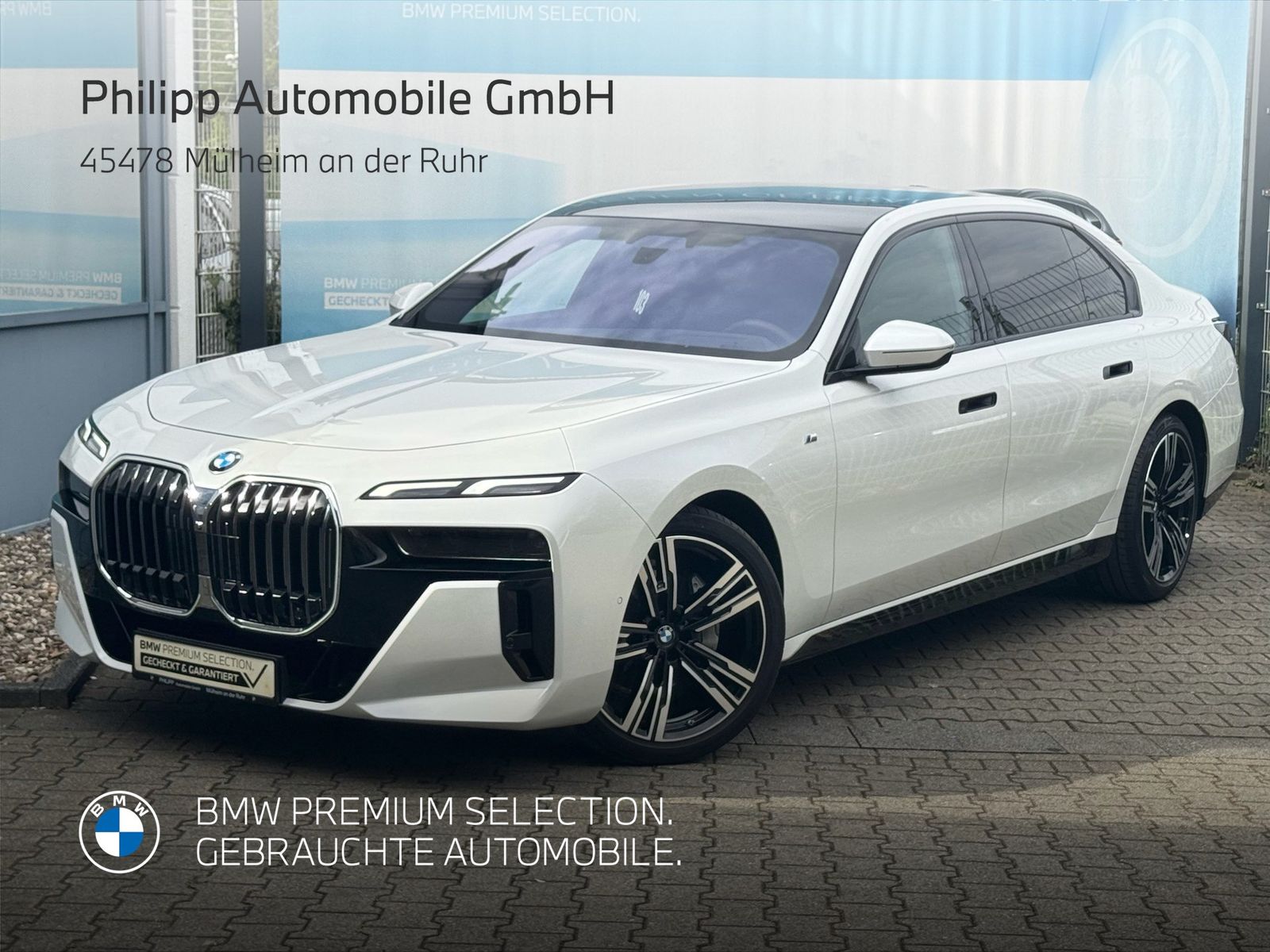 BMW 740d xDrive M Sport PanoSky B&W AHK St-Hzg 21"