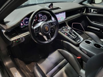 Porsche Panamera - 6