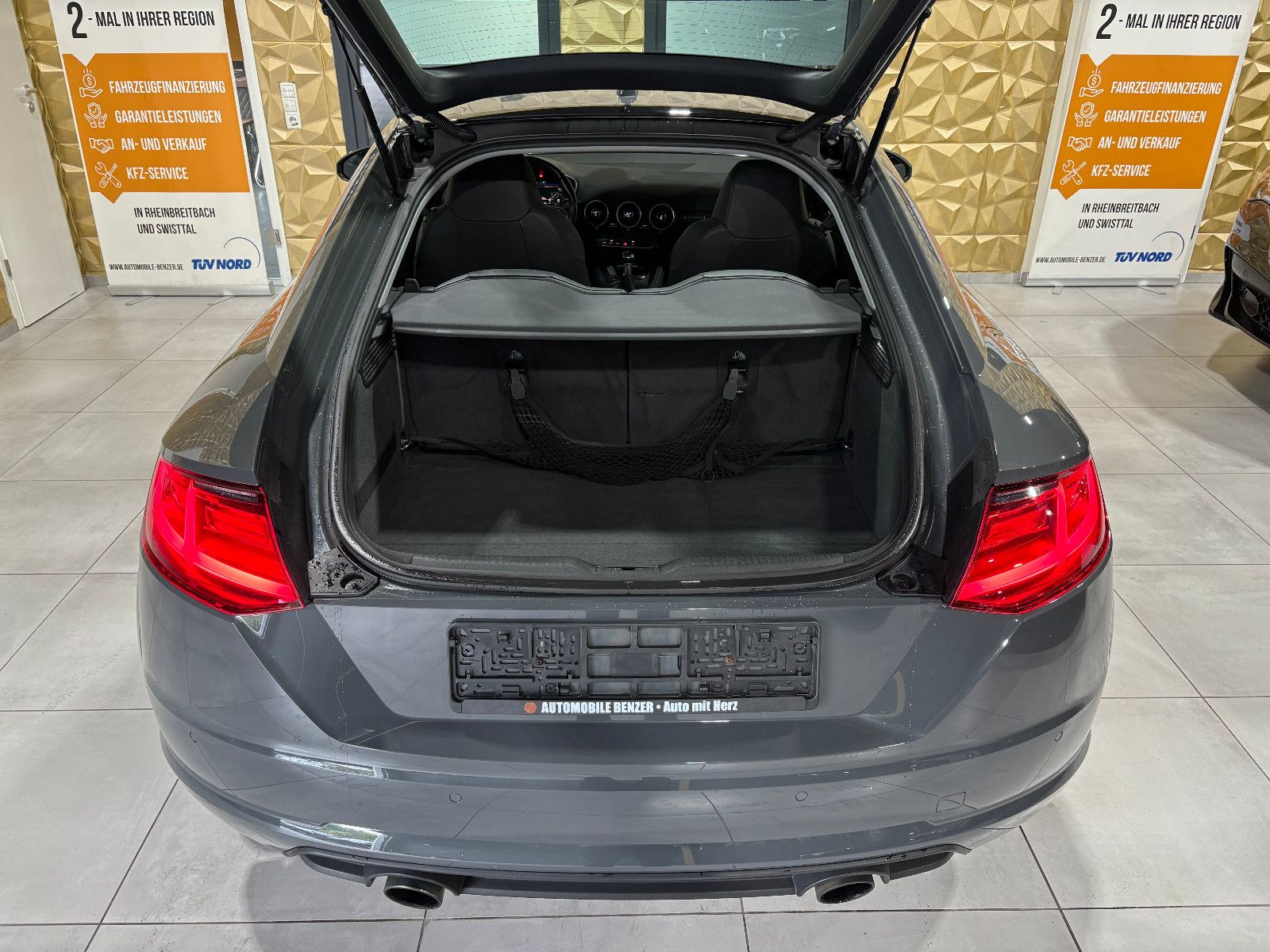 Fahrzeugabbildung Audi TT Coupe 1.8 TFSI/SHZ/NAVI/PDC/ALCANTARA/4-SITZ/