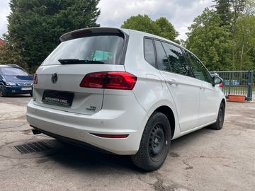 Volkswagen Golf - 5