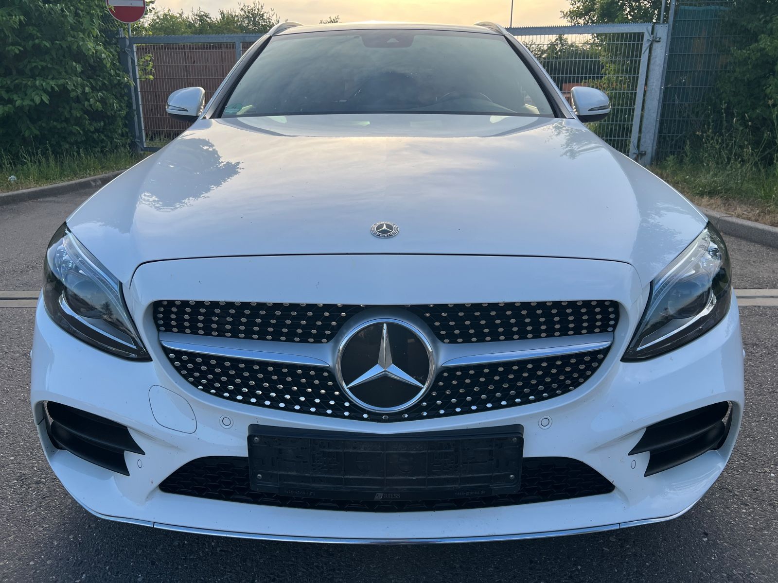 MERCEDES-BENZ C 300 T-Modell C 300 e * AMG Line*