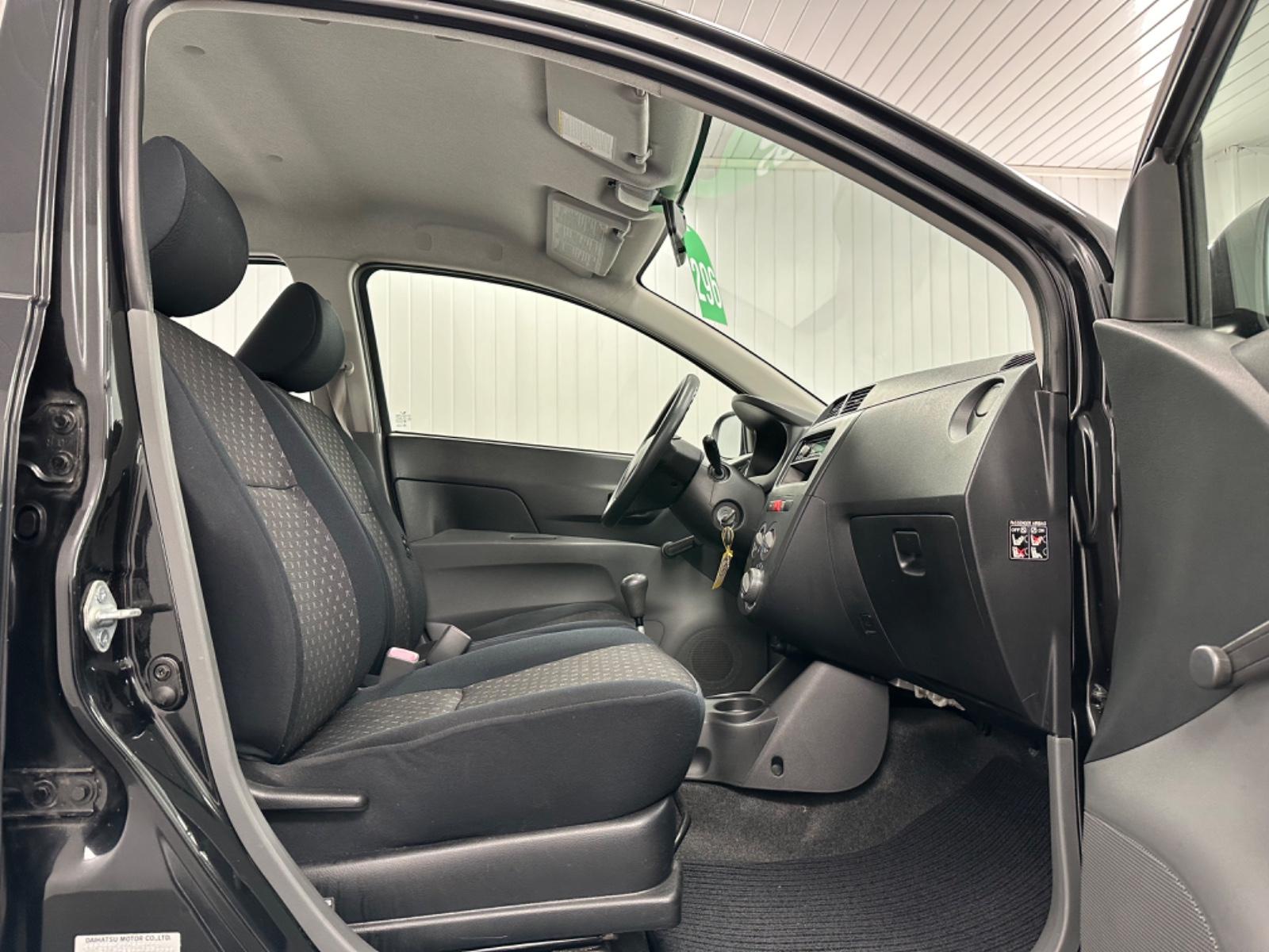 Car Image 37