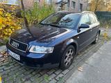 Audi A4 2.0 Avant - - Audi A4 aus 2003: Kombi