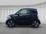 Smart EQ fortwo Pano Tempomat Klima Bluetooth Sitzhzg - gebrauchte Smart ForTwo aus dem Jahr 2024
