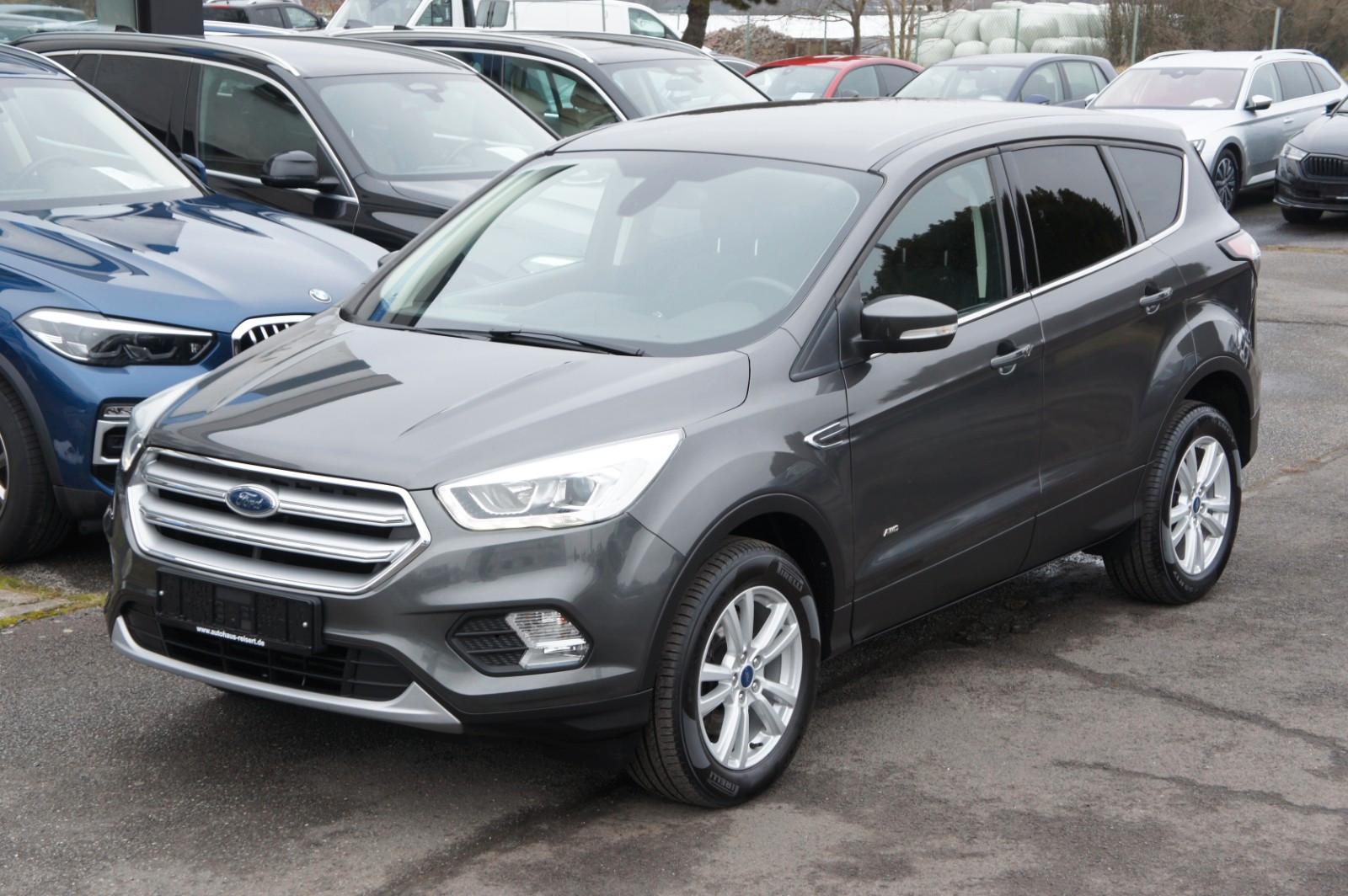 Ford Kuga Titanium Autom. 4x4*AHK*KAM*SYNC*APP*