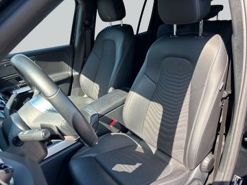 Mercedes GLB 200 - 10