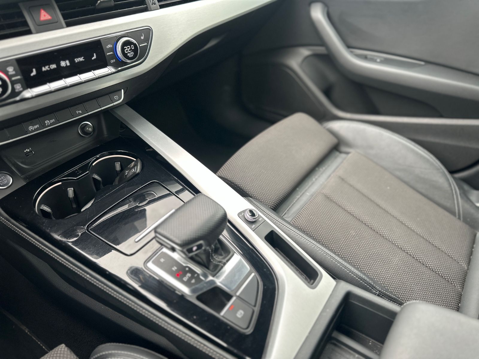 Audi A4 Avant 35 TDI S-LINE *R-CAM*AHK*HUD foto 15