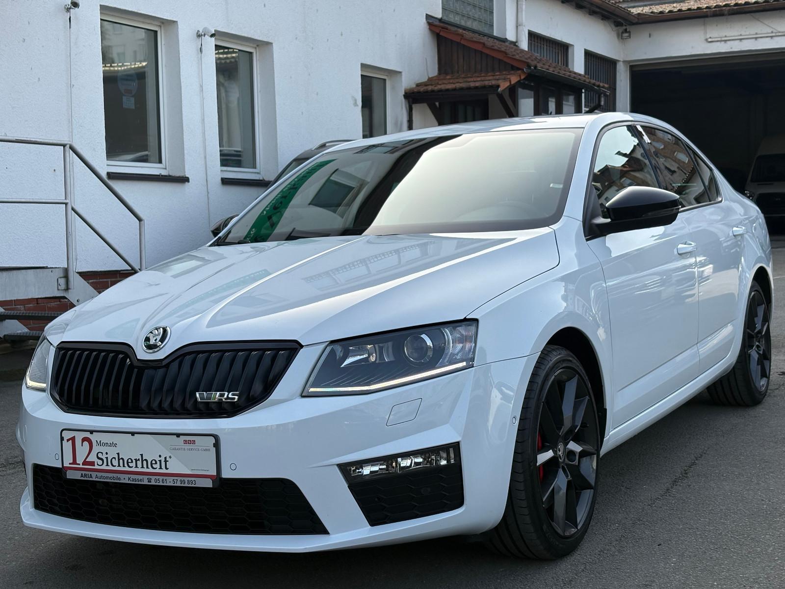 Skoda Octavia RS 2.0 TSI DSG Lim. LED NAVI AHK LEDER