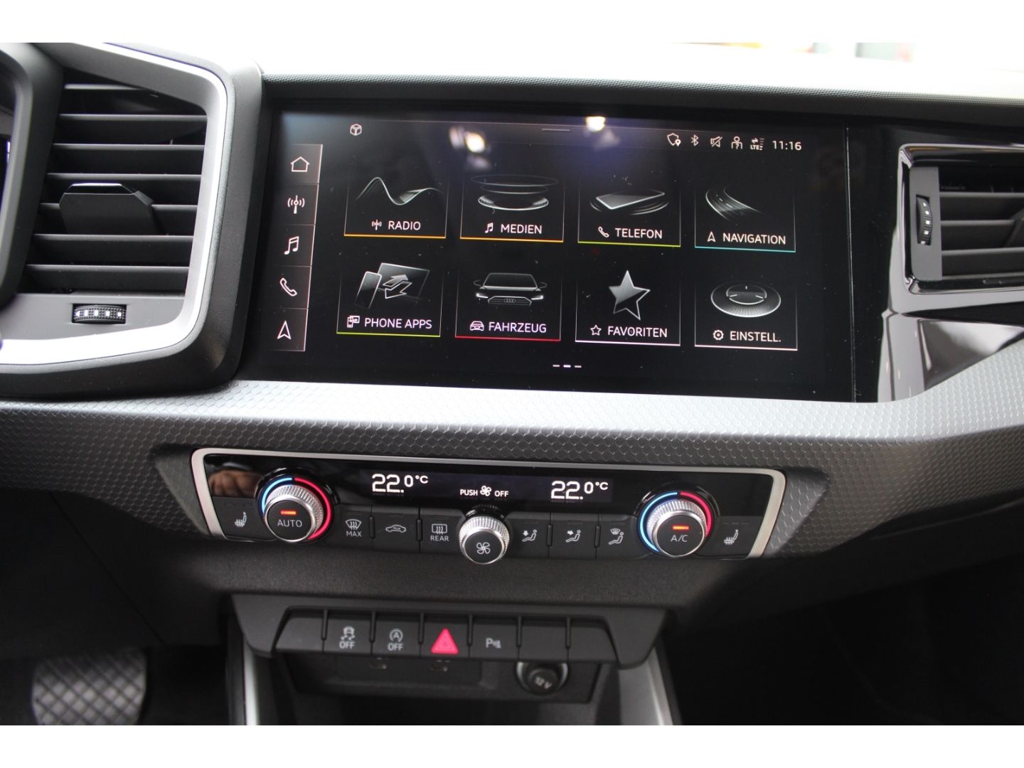 A1 city/allstreet 30TFSI Str LED*APP*Navi+Kamera