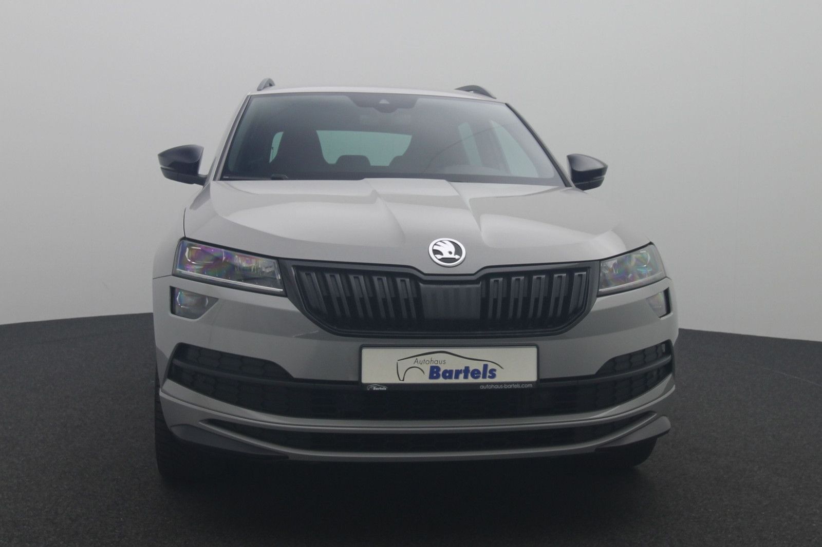 Fahrzeugabbildung SKODA Karoq 1.5 Ambition SPORTLINE LED NAVI ACC