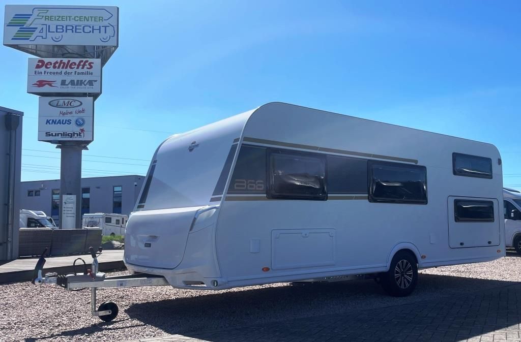 Fahrzeugabbildung Bürstner B66 560 TK Verfüg./Sparen Sie 4.630,- €