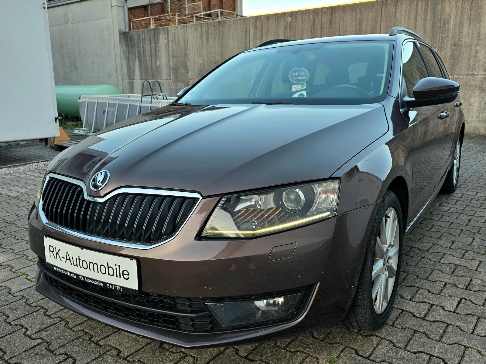 Skoda Octavia Combi Elegance DSG/ Garantie