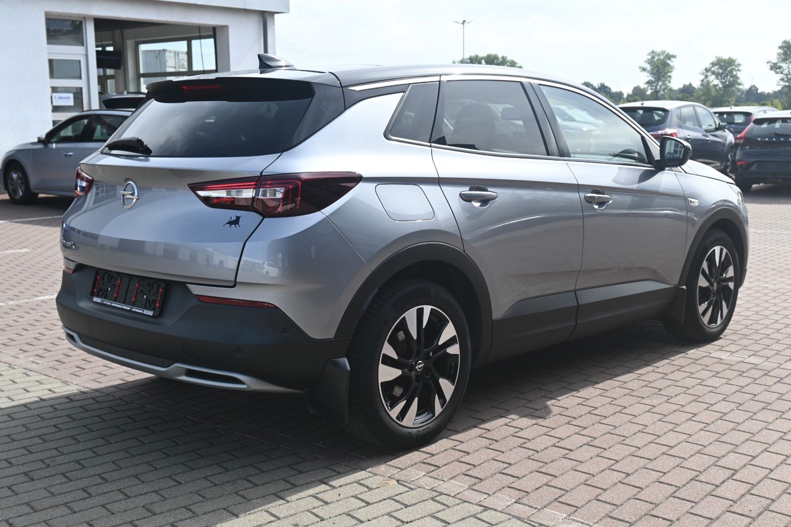 Fahrzeugabbildung Opel Grandland (X) 1.6 Turbo Autom. Ultimate*Pano*ACC