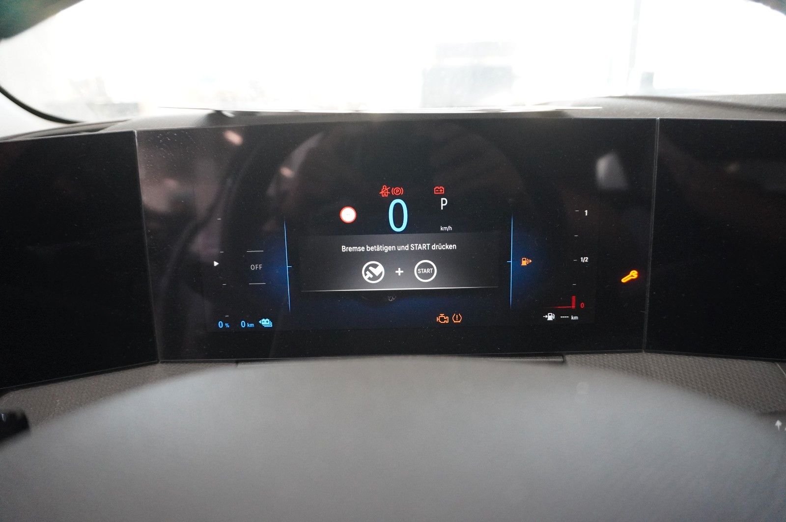 Fahrzeugabbildung Opel Astra L ST 1.6 HYBRID ELEGANCE NAVI/LED/KAMERA