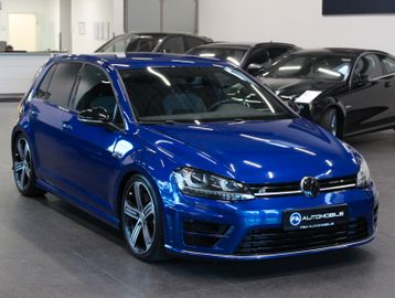 Volkswagen Golf - 2