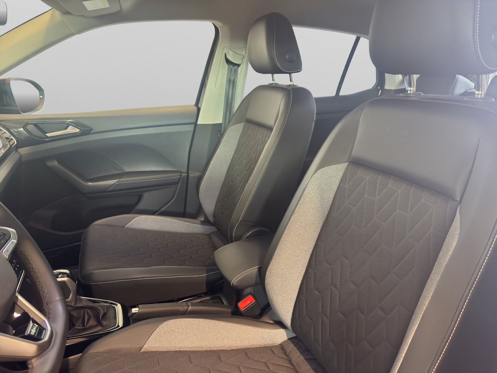 Volkswagen T-Cross - Bild 12