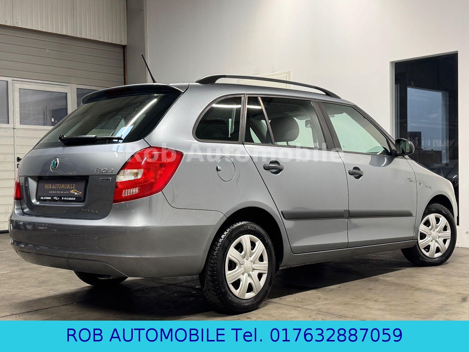 Skoda Fabia 2012 — photo 11