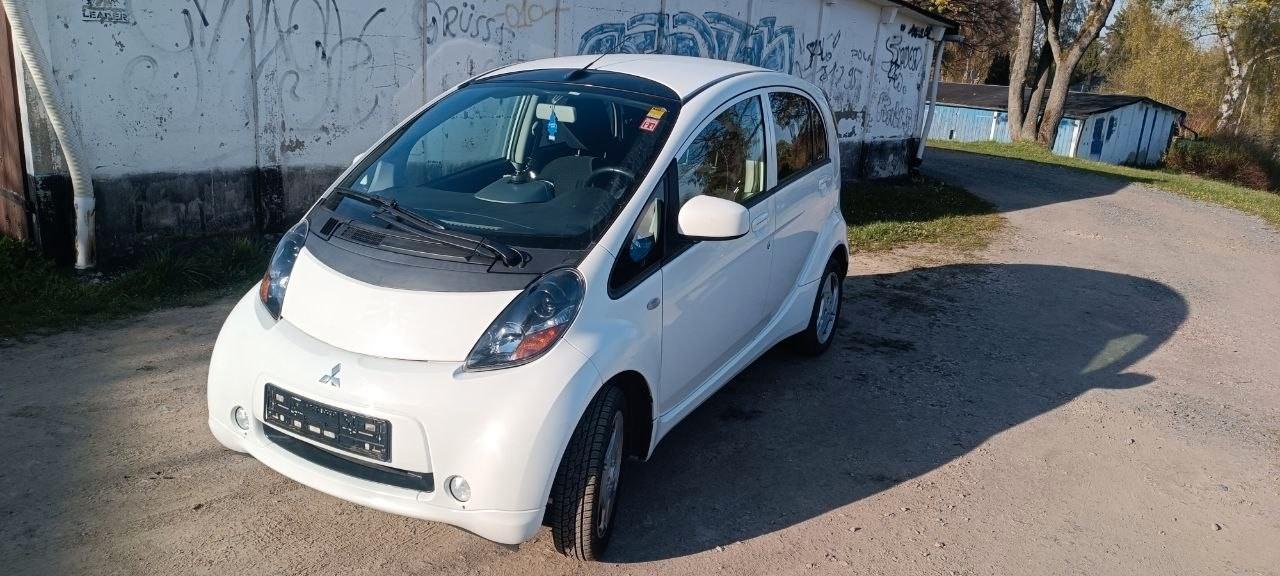 Mitsubishi I-MIEV ,67000 km , neu TÜV bis 04.202