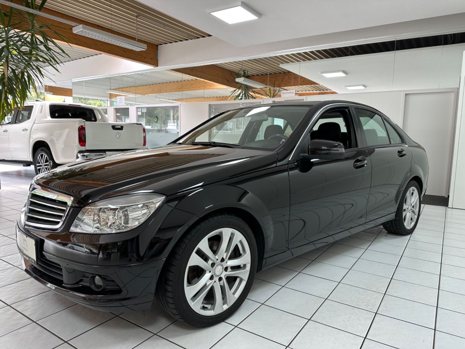 Fahrzeugabbildung Mercedes-Benz C 200 CDi Lim.*Klima*Sitzheizung TÜV neu