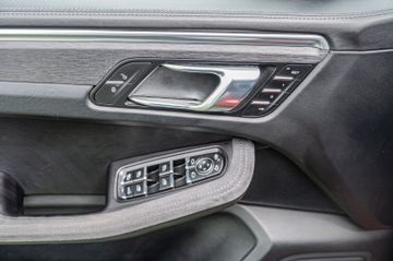 Fahrzeugabbildung Porsche Macan GTS 3.0L  |ALCANTARA|PANO|VOLL