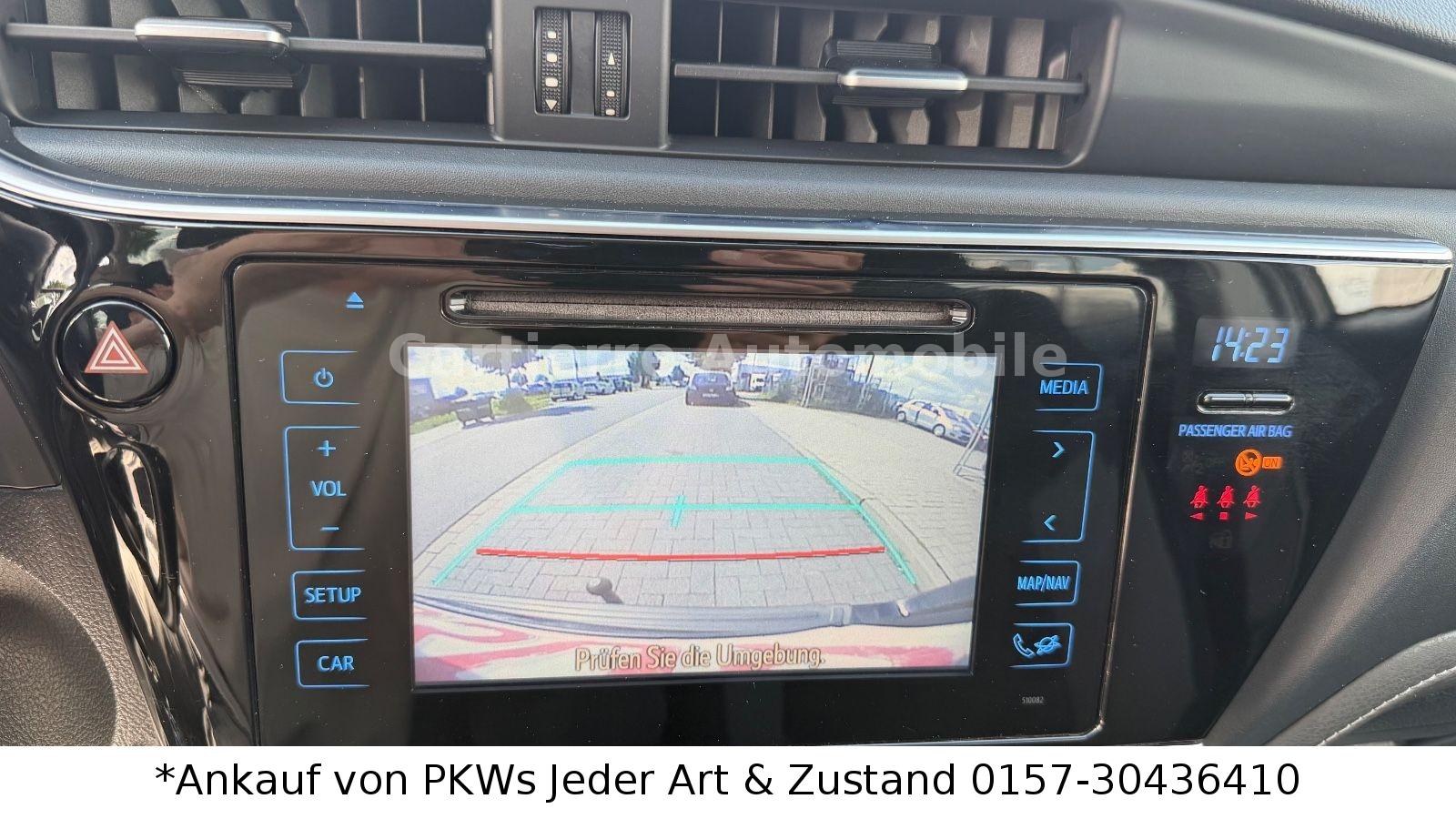Toyota Auris 2015 — photo 20