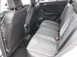 Volkswagen T-Roc 2.0 TDi  DSG R-Line AHK 19Z Easy Navi Kam - Neuwagen mit Diesel-Antrieb: Geländewagen