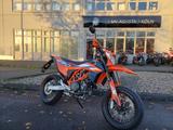 KTM 690 SMC R MY 24 - KTM Motorräder in Köln