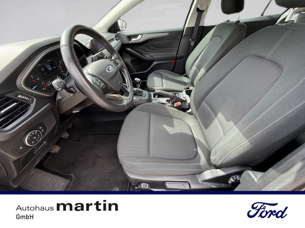 Fahrzeugabbildung Ford Focus 1.0 EcoBoost Trend