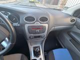 Ford Focus 1,6 Sport Sport - Ford Focus bis 5.000 Euro
