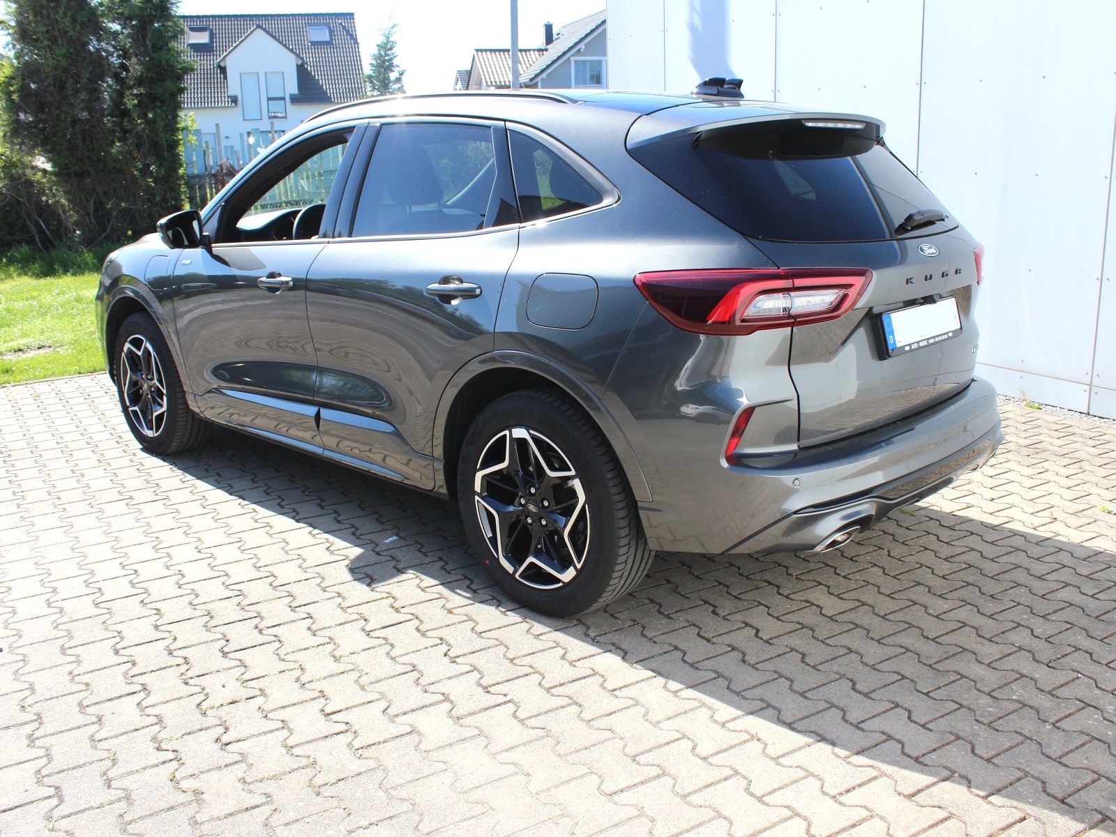 Fahrzeugabbildung Ford Kuga Plug-In Hybrid ST-Line