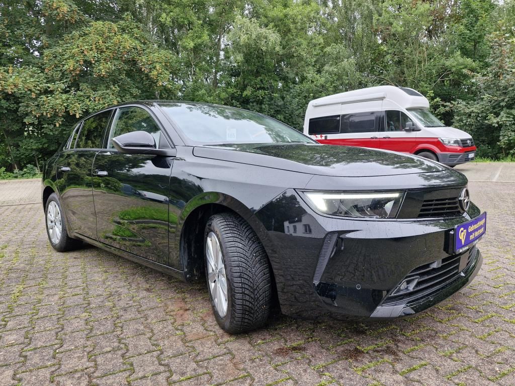 Autohaus Zimpel - Opel Astra 5-T 1.2T AHK+Navi+Beheizbare Frontscheibe - Bild 2 Autohaus Zimpel - Opel Astra 5-T 1.2T AHK+Navi+Beheizbare Frontscheibe - Bild 2