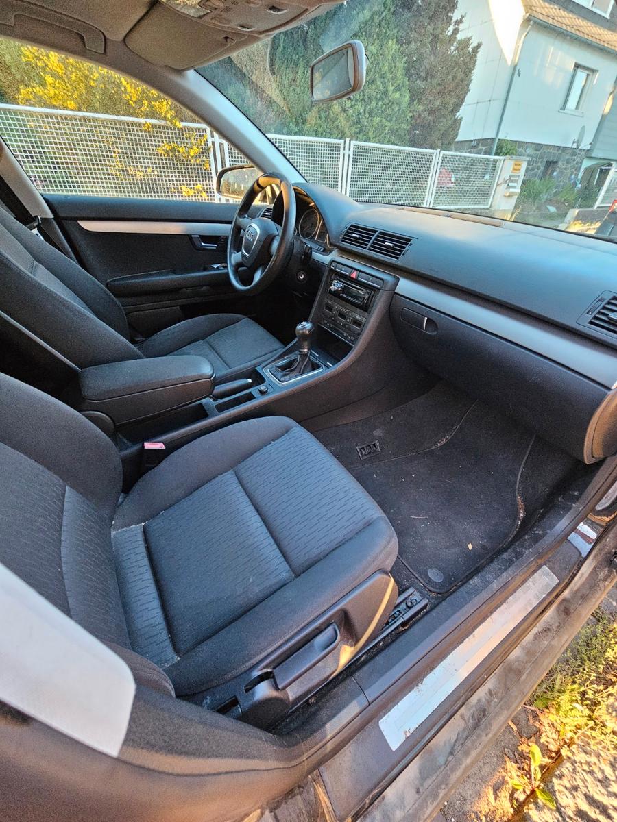 Audi A4 2006 — photo 8
