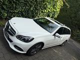 Mercedes-Benz E 350 4MATIC T AVANTGARDE AHK 360 LED LEDER  - Mercedes-Benz E 350 in Leverkusen