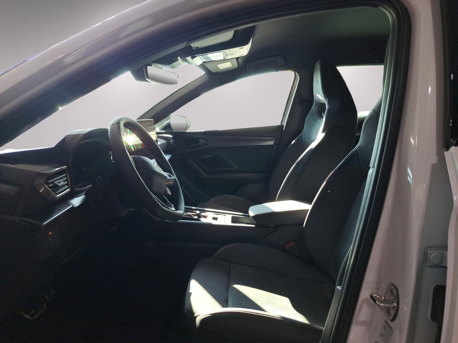 Leon Sportstourer VZ 2.0 TSI 4Drive DSG AHK